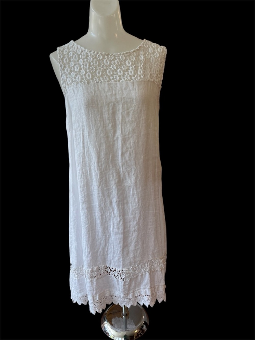 Sundance White Crochet Lace Sleeveless Shift Dress size M